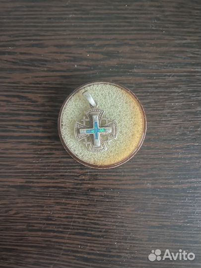 Серебряный крестик