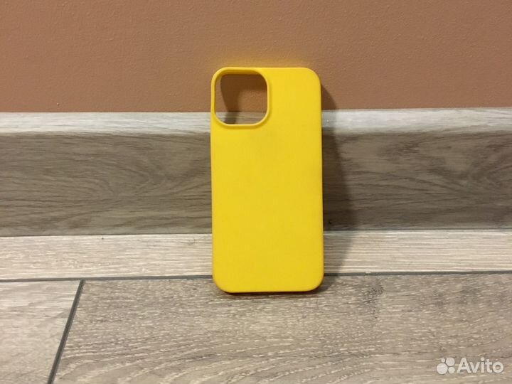 Чехол на iPhone 13 mini