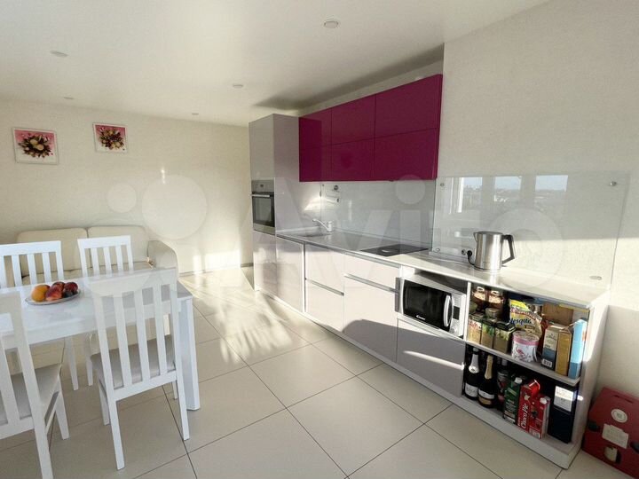 3-к. квартира, 91 м², 19/19 эт.