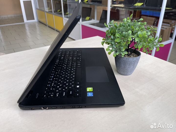 Большой/Бюджетный ноутбук Acer