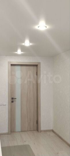 Комната 27,5 м² в 5-к., 5/5 эт.