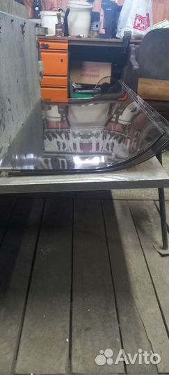 Гнутое стекло для мебели