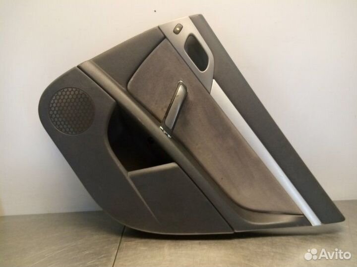 Обшивка двери задняя правая Peugeot 407 6D