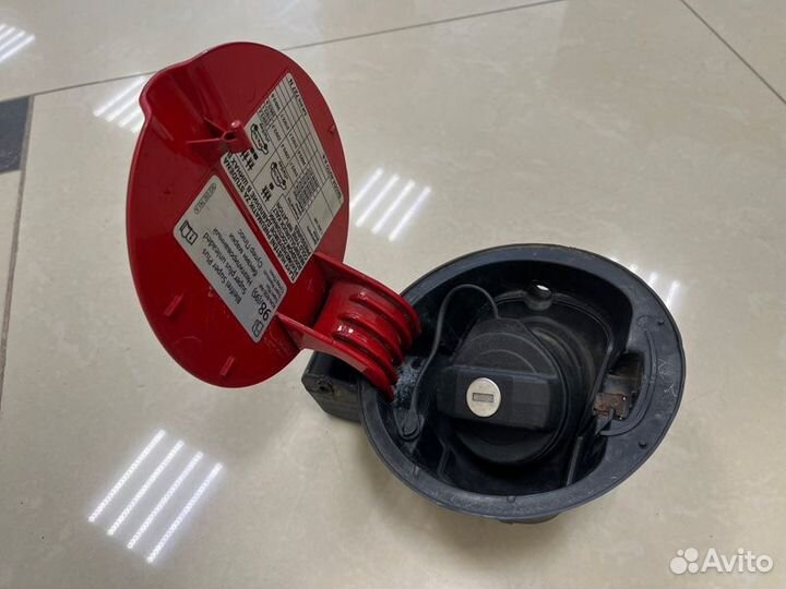 Лючок топливного бака Skoda Fabia 5J5 CGP 2012