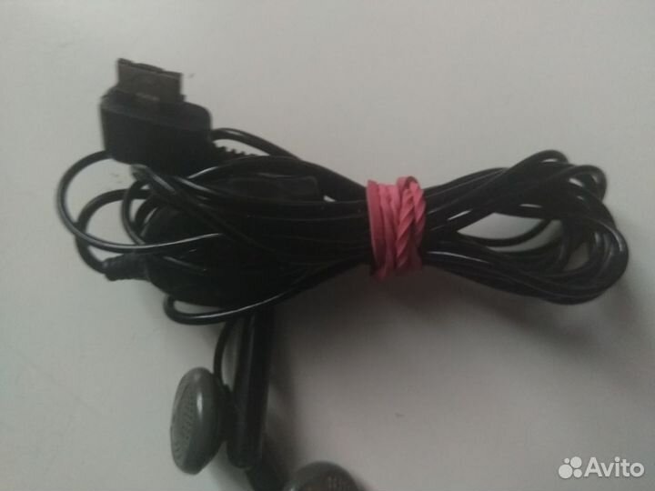 Наушники к разным кнопочным телефонам