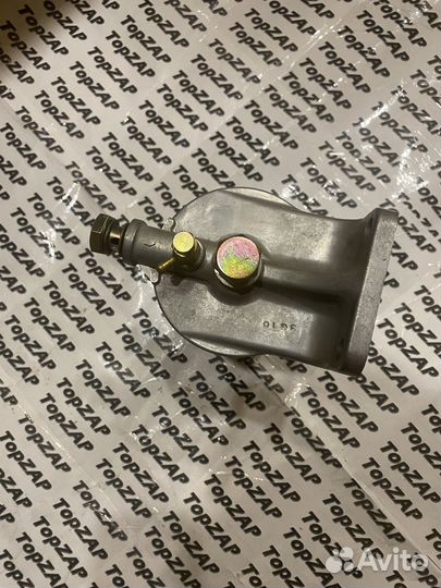 Фильтр топливный с кронштейном/Kia 31945-72020