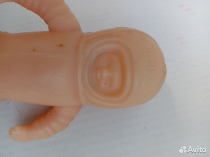 Игрушка космонавт