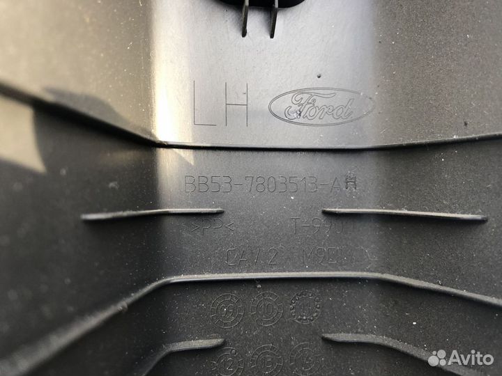 Обшивка стойки передней Ford Explorer V 10-15