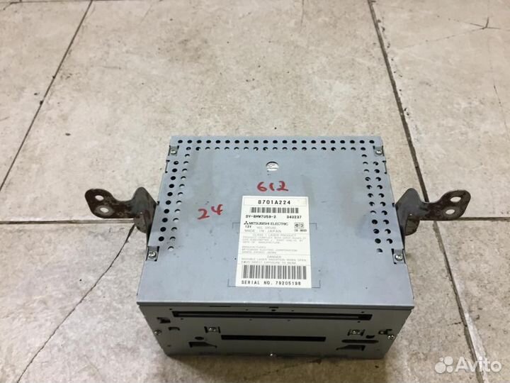 Магнитола Mitsubishi Outlander XL CW5W 2005-2012