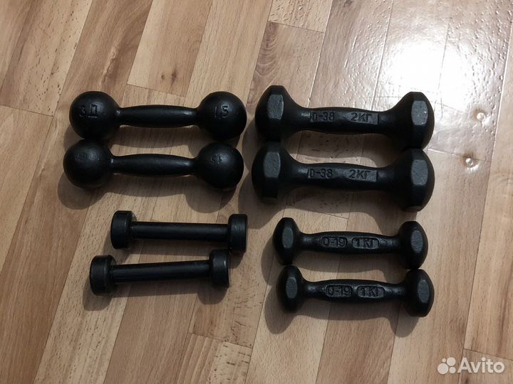 Гантели 1; 1,5; 2, 2,5, 3, 4, 5,6 кг