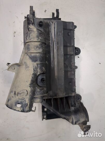 Корпус воздушного фильтра Peugeot Bipper 2009, 201