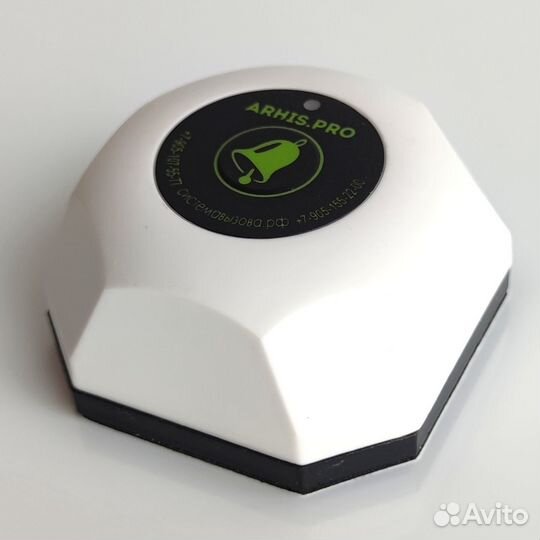 Система вызова: кнопка персонал и часы официанта