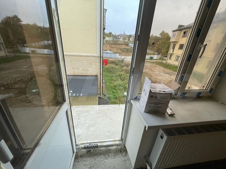 3-к. квартира, 82 м², 2/3 эт.