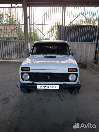 LADA 4x4 (Нива) 1.7 МТ, 2005, 135 500 км