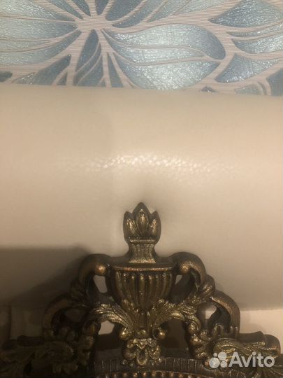 Зеркало настенное