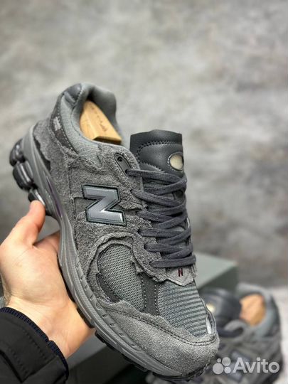 Кроссовки new balance 2002r