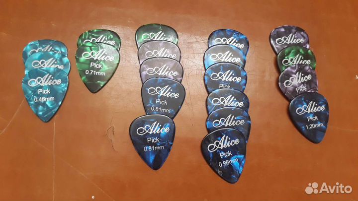 Медиаторы для музыкальных инструментов - гитара al