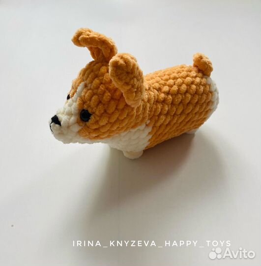 Вязаные игрушки. Мопс, корги, такса