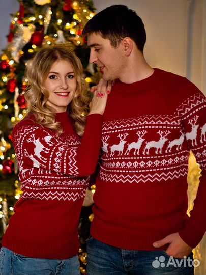 4 новогодних свитера для фотосессии