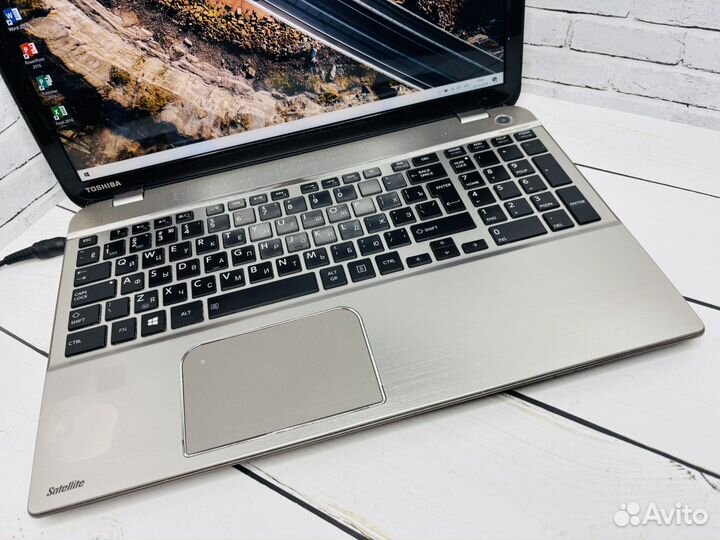 Мощный Toshiba i7-3537U/ RAM 6/ GT 740M/ SSD