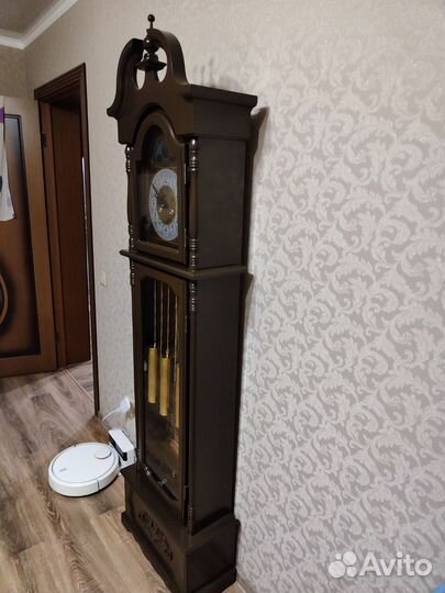 Напольные часы с боем
