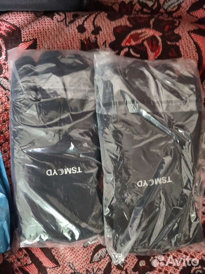 Неотреновые перчатки и носки