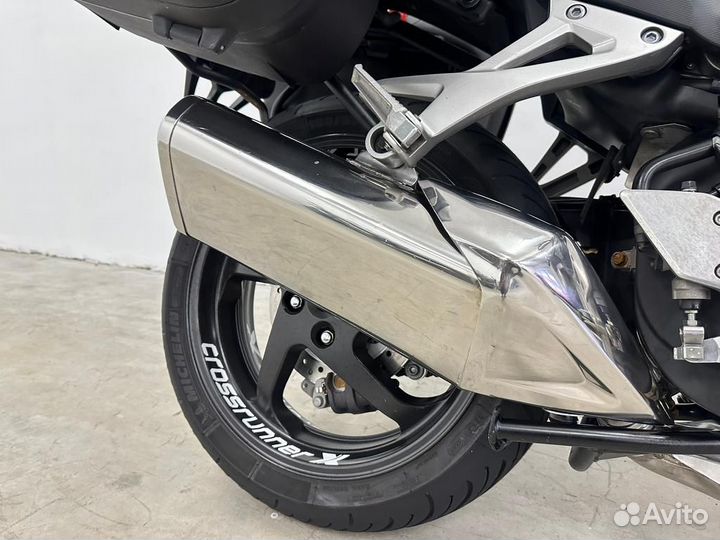 Honda VFR800X Crossrunner 27519 км. 2014 год