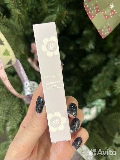 Тушь для ресниц новая черная