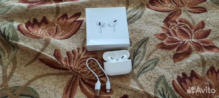 Без проводные наушники