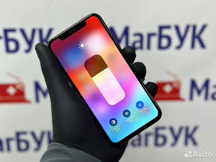 iPhone Xs, 64 ГБ