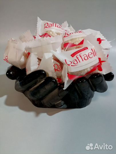Руки из гипса