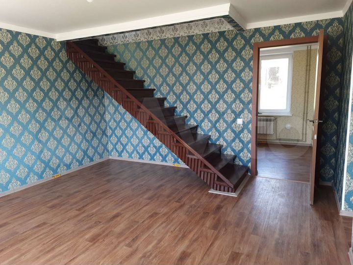 4-к. квартира, 84,5 м², 1/2 эт.