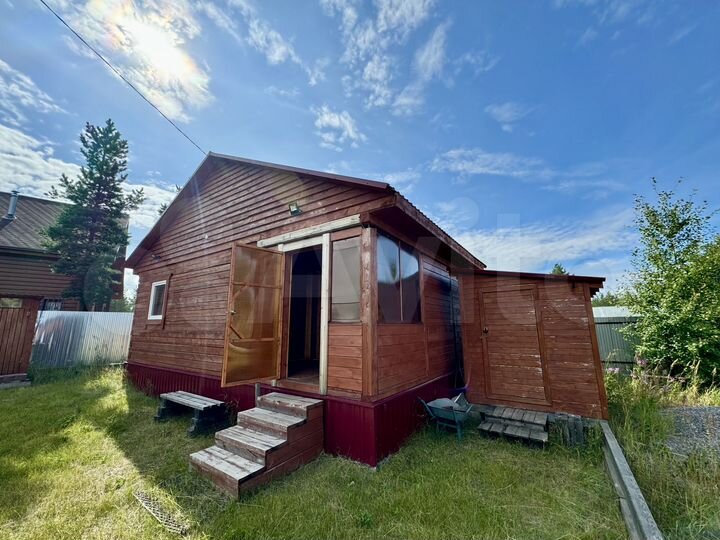 Дом 37,6 м² на участке 7,9 сот.