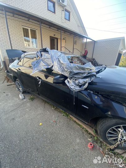 Запчасти на мерседес 212