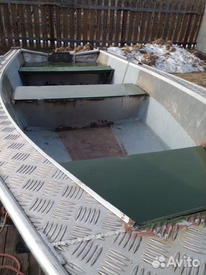 Алюминиевая лодка 