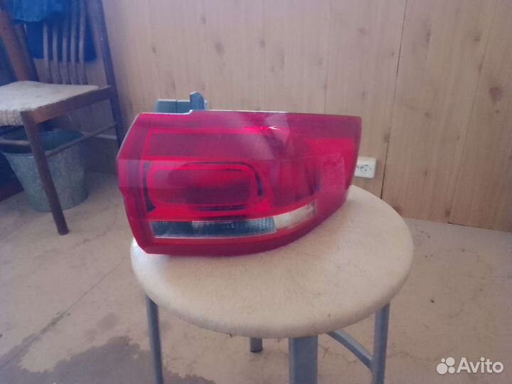 Задний фонарь