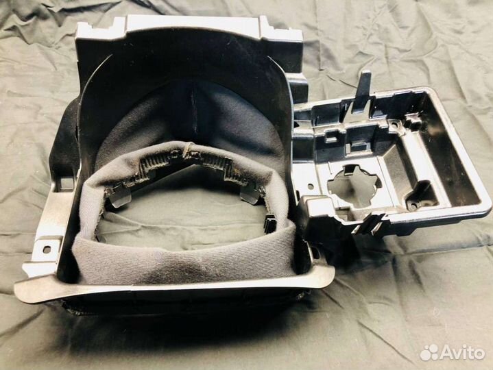 Кожух рулевой колонки A2226800675 Mercedes-Benz S