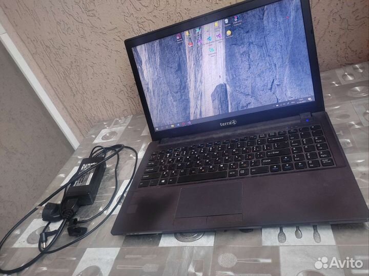 Игровой ноутбук Terra