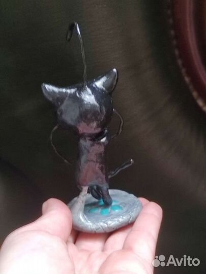 Плагг леди баг статуэтка