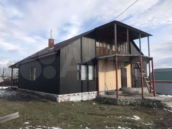 Дом 160 м² на участке 12 сот.