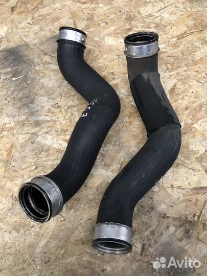 Патрубок интеркулера мерседес 211 219 mercedes 642