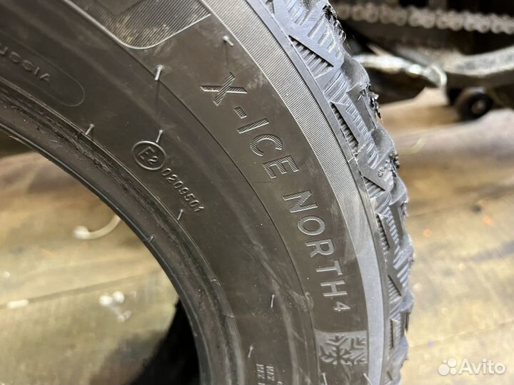 Michelin X-Ice North 4 195/65 R15
