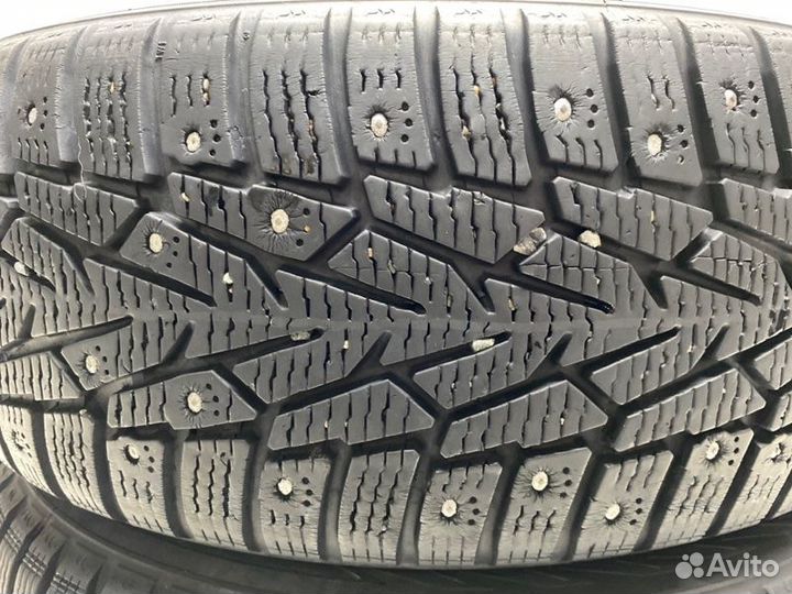 Nokian Tyres Hakkapeliitta 7 195/60 R15 92T