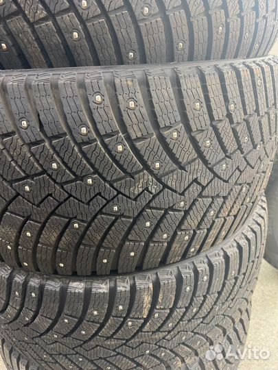 Pirelli Ice Zero 2 275/40 R20 110T