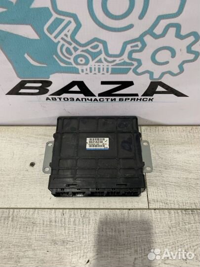 Блок управления двигателем Mitsubishi Pajero 4