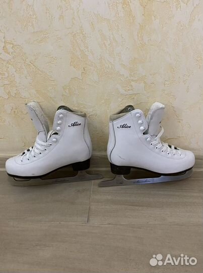 Коньки фигурные детские 33 размер