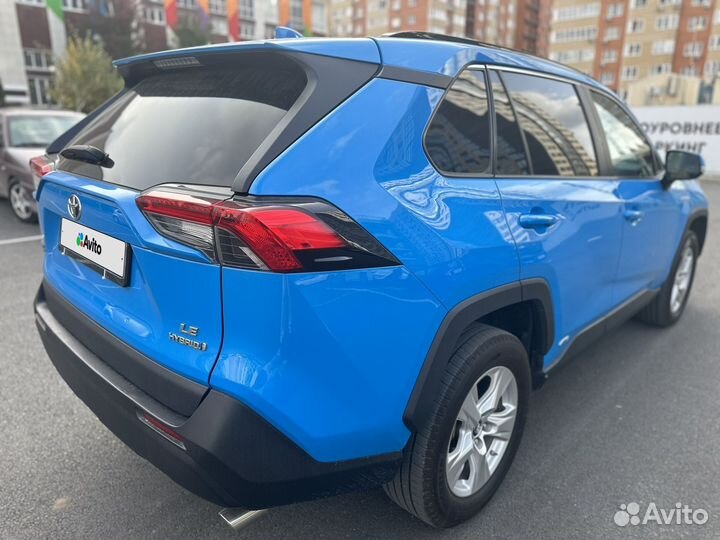 Toyota RAV4 2.5 AT, 2019, 110 000 км