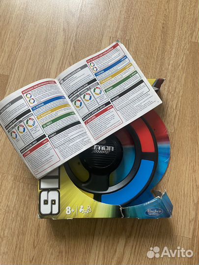 Игра Hasbro Simon Swipe