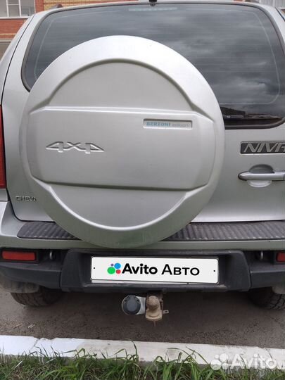 Chevrolet Niva 1.7 МТ, 2013, 100 000 км