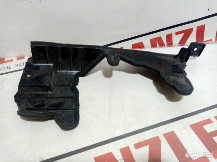 Дефлектор радиатора левый Nissan X-Trail T 32 2017